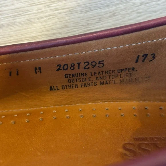 G.H. Bass & Co. Mens Burgundy Penny Loafer Dress Shoes 11 M - Picture 13 of 13